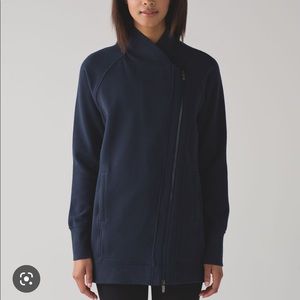 Lululemon back to it wrap jacket 6